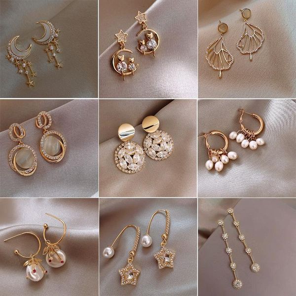 stud japanese and korean fashion moon tassel rhinestone earrings wild irregular wholesale, Golden;silver
stud japanese and korean fashion moon tassel rhinestone earrings wild irregular wholesale, Golden;silver