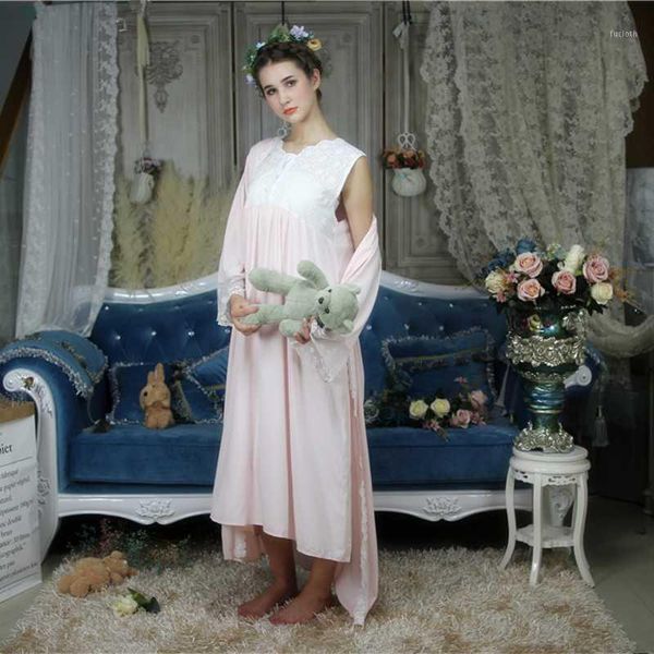women robe long nightgown set classic loose robe vintage homewear ladies beautiful sleepwear robes autumn 2018 new sale1, Black;red
women robe long nightgown set classic loose robe vintage homewear ladies beautiful sleepwear robes autumn 2018 new sale1, Black;red