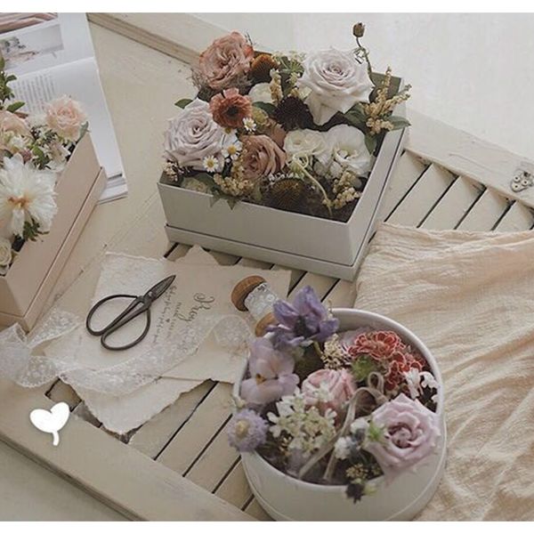 korean florist flowers gifts box packaging box round packing case for wedding birthday gift box party candy dragee storage f wmtses
korean florist flowers gifts box packaging box round packing case for wedding birthday gift box party candy dragee storage f wmtses