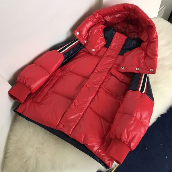 2021 high-end children's clothing boys and girls down jackets with the same goose down children's down jackets warm and windproof, Blue;gray
2021 high-end children's clothing boys and girls down jackets with the same goose down children's down jackets warm and windproof, Blue;gray