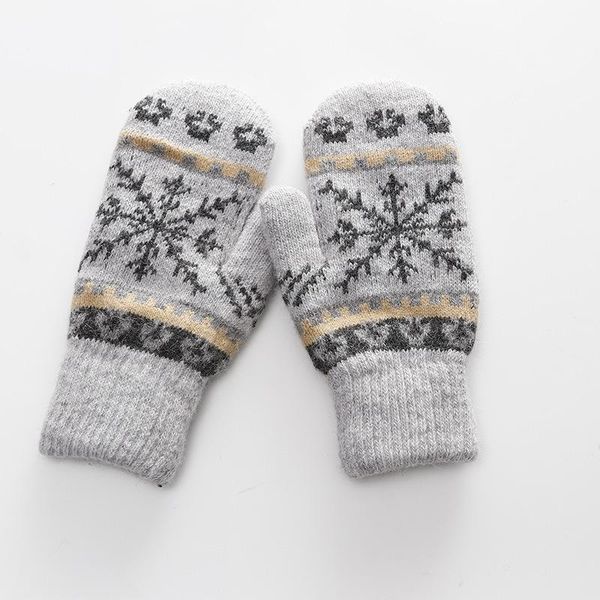 five fingers gloves women winter knitted warm delicate pattern windproof mittens heated for christmas gifts, Blue;gray
five fingers gloves women winter knitted warm delicate pattern windproof mittens heated for christmas gifts, Blue;gray