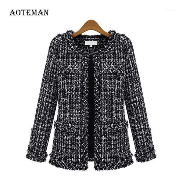 autumn winter coat women 2021 elegant slim long sleeve plaid coat female vintage formal plus size tassel tweed coats black ll2701
autumn winter coat women 2021 elegant slim long sleeve plaid coat female vintage formal plus size tassel tweed coats black ll2701