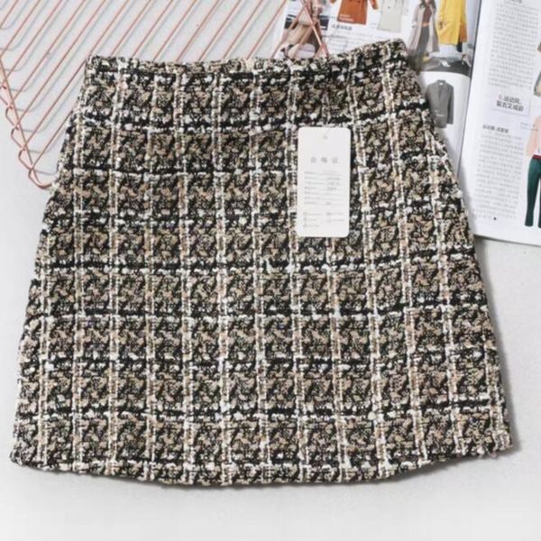 black tweed skirt autumn winter women korean elegant plaid jupe femme cute bottoms for ladies a line short mini skirts q1209
black tweed skirt autumn winter women korean elegant plaid jupe femme cute bottoms for ladies a line short mini skirts q1209