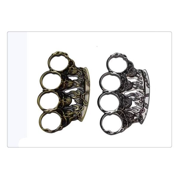 outdoor knuckles thin shape equipment steel duster tool brass knuckle self defense pendant
outdoor knuckles thin shape equipment steel duster tool brass knuckle self defense pendant