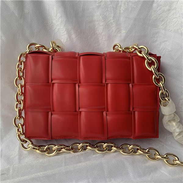 ladies luxury handbag winter new ladies wide shoulder strap camera bag shoulder small square bag hit color mini envelope shoulder bag
ladies luxury handbag winter new ladies wide shoulder strap camera bag shoulder small square bag hit color mini envelope shoulder bag