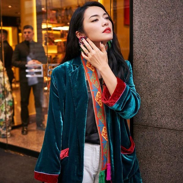 women's jackets 2021 fashion national wind velvet tassel print stitching pocket loose cardigan casual woman jacket coat, Black;brown
women's jackets 2021 fashion national wind velvet tassel print stitching pocket loose cardigan casual woman jacket coat, Black;brown