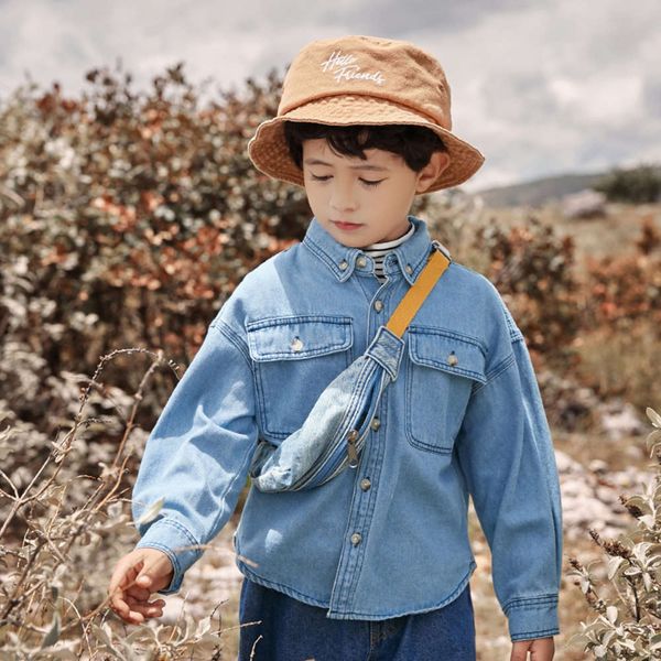 wear boys' denim 2020 new autumn shirt middle children's cardigan lapel baby coat, Black
wear boys' denim 2020 new autumn shirt middle children's cardigan lapel baby coat, Black