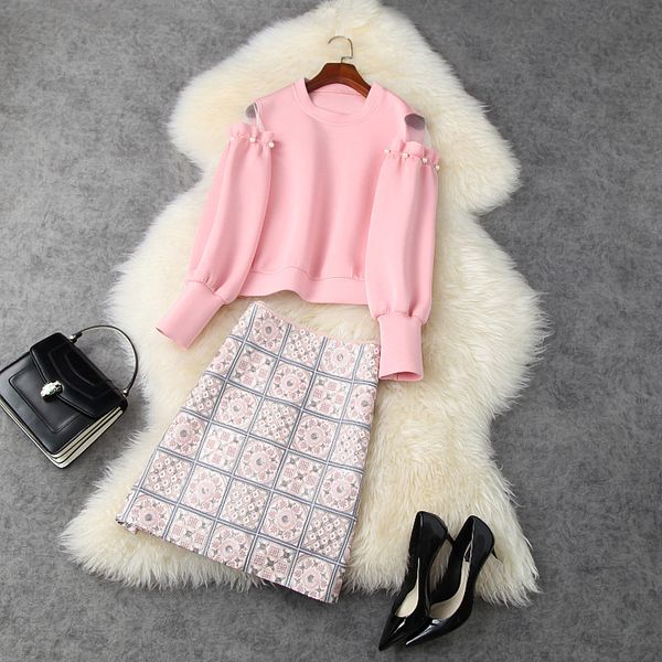 2020 fall winter long sleeve round neck pink tulle panelled sweatshirt + embroidery mini short skirt two piece suits 2 pieces set ln26t11639, White
2020 fall winter long sleeve round neck pink tulle panelled sweatshirt + embroidery mini short skirt two piece suits 2 pieces set ln26t11639, White