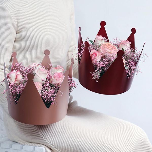 flower arrangement plastic steel crown boxes rose bouquet gift packaging box birthday wedding party decoration centerpiece1
flower arrangement plastic steel crown boxes rose bouquet gift packaging box birthday wedding party decoration centerpiece1