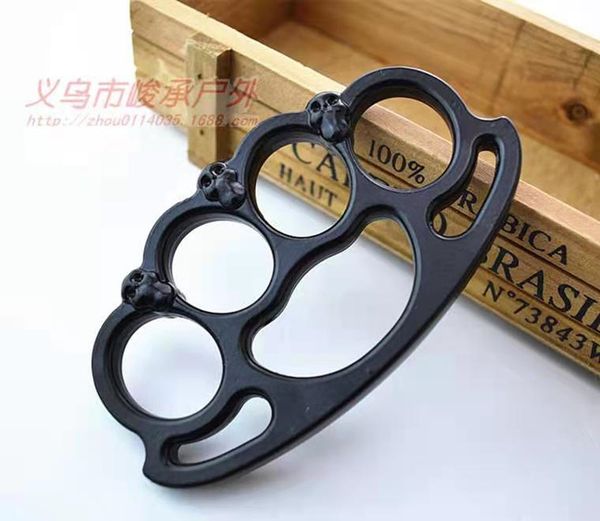 defense weapon refers to tiger point finger ring hand clasp fist button defensive weapon tiger finger ring fist ring iron four-fingered969
defense weapon refers to tiger point finger ring hand clasp fist button defensive weapon tiger finger ring fist ring iron four-fingered969
