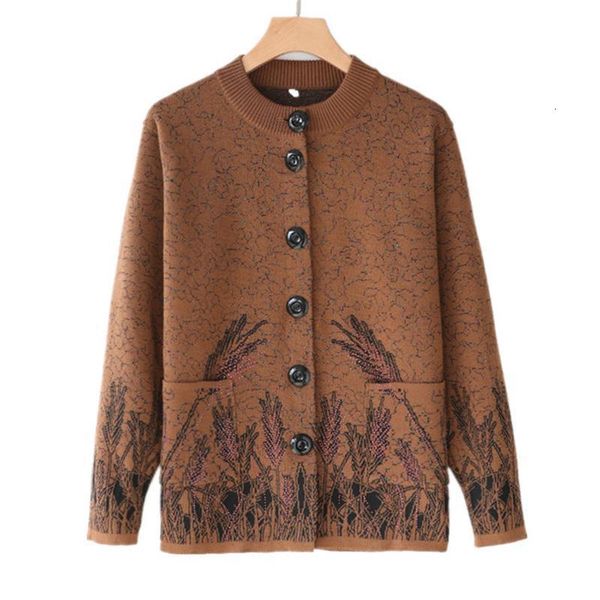2021 short spring autumn knit sweater middle aged women print long sleeve single breasted cardigan jacket female plus size 4xl a2932, White;black
2021 short spring autumn knit sweater middle aged women print long sleeve single breasted cardigan jacket female plus size 4xl a2932, White;black