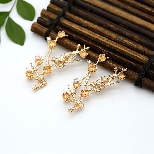 new pure copper gilded branch micro inlaid zircon stick pearl brooch antique hairpin material clothing accessories, Silver
new pure copper gilded branch micro inlaid zircon stick pearl brooch antique hairpin material clothing accessories, Silver