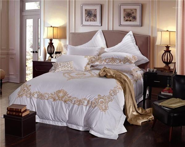 red/white egyptian cotton royal wedding bedding set king size golden embroidery duvet cover bed sheet spread set1
red/white egyptian cotton royal wedding bedding set king size golden embroidery duvet cover bed sheet spread set1
