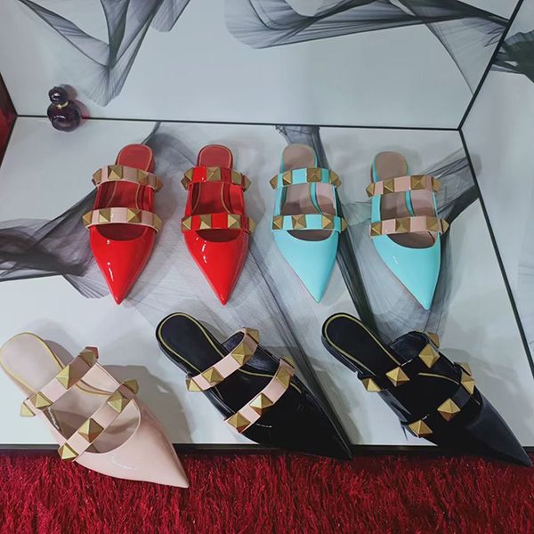 2021 brand designer women's pointed leather flat sandals summer rivet shoes women's party shoes size 35-40 with box, Black
2021 brand designer women's pointed leather flat sandals summer rivet shoes women's party shoes size 35-40 with box, Black