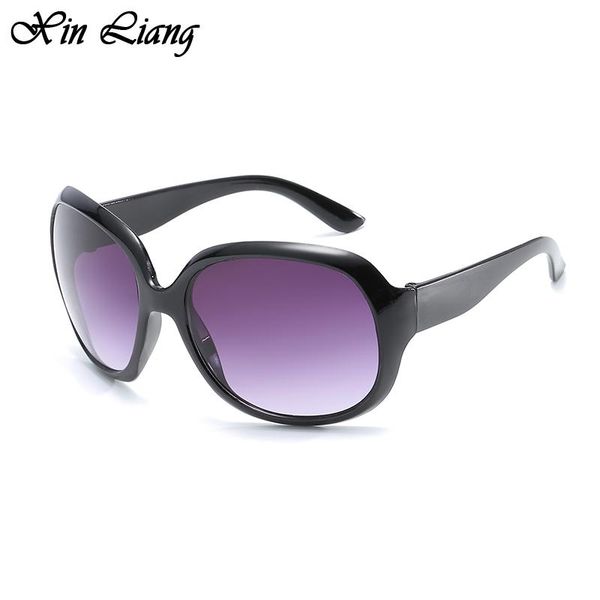 sunglasses product launches in 2021 fashion all-match ladies ac glasses mirror classic uv4, White;black
sunglasses product launches in 2021 fashion all-match ladies ac glasses mirror classic uv4, White;black