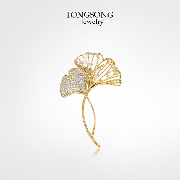 pins, brooches designer double ginkgo leaf brooch small fragrance wind suit decorative clothing button up accessories creative ve, Gray
pins, brooches designer double ginkgo leaf brooch small fragrance wind suit decorative clothing button up accessories creative ve, Gray