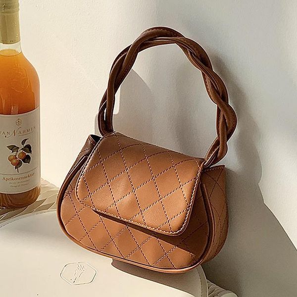 cross body ladies embroidery line lingge bag retro handbag niche design messenger bag2021trend shoulder pu leather purses
cross body ladies embroidery line lingge bag retro handbag niche design messenger bag2021trend shoulder pu leather purses