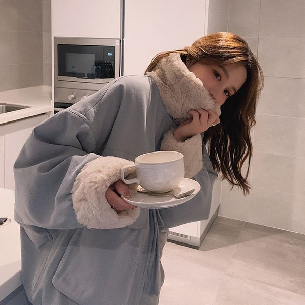 women winter thicken short parkas fuzzy collar zipper cotton coat oversized lambwool overcoat big pocket jacket 201130, Black
women winter thicken short parkas fuzzy collar zipper cotton coat oversized lambwool overcoat big pocket jacket 201130, Black