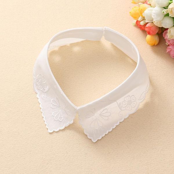 bow ties 2021 women floral embroidery fake collar detachable ladies white lapel necklace choker for sweater dress false collars, Black;gray
bow ties 2021 women floral embroidery fake collar detachable ladies white lapel necklace choker for sweater dress false collars, Black;gray