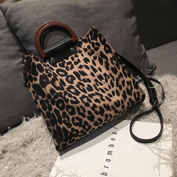 cheetah print shopper bag for women 2020 new crossbody shoulder luxury fashion canvas big tote fluffy mahjong ladies handbags
cheetah print shopper bag for women 2020 new crossbody shoulder luxury fashion canvas big tote fluffy mahjong ladies handbags