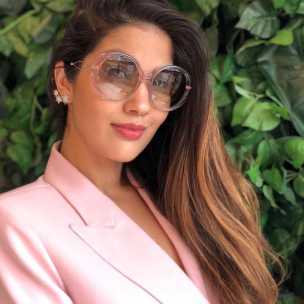 sunglasses butterfly retro women 2021 oversized frame fashion eye shades for vintage style quality, White;black
sunglasses butterfly retro women 2021 oversized frame fashion eye shades for vintage style quality, White;black