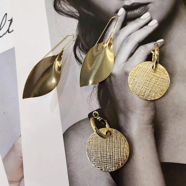 temperament alloy exaggerated metal hanging earrings leaf round big hoop earrings girl trend fashion jewelry statement, Golden;silver
temperament alloy exaggerated metal hanging earrings leaf round big hoop earrings girl trend fashion jewelry statement, Golden;silver