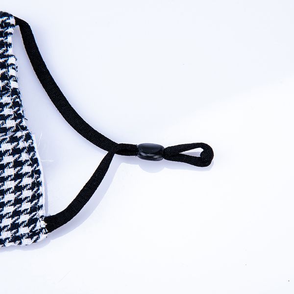 cotton masks fashion plaid new adjustable designer dust-proof breathable earloop mouth mask in stock
cotton masks fashion plaid new adjustable designer dust-proof breathable earloop mouth mask in stock