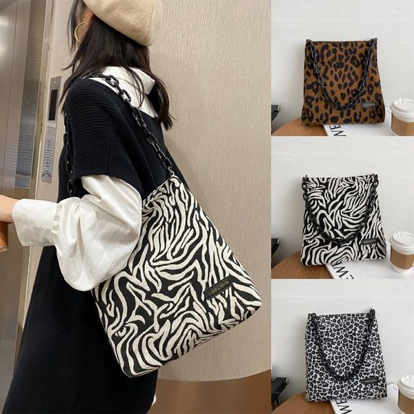 ladies fashion shoulder bag handbag all-match messenger bag bolso bandolera mujer bolso grande mujer cartera hombro
ladies fashion shoulder bag handbag all-match messenger bag bolso bandolera mujer bolso grande mujer cartera hombro
