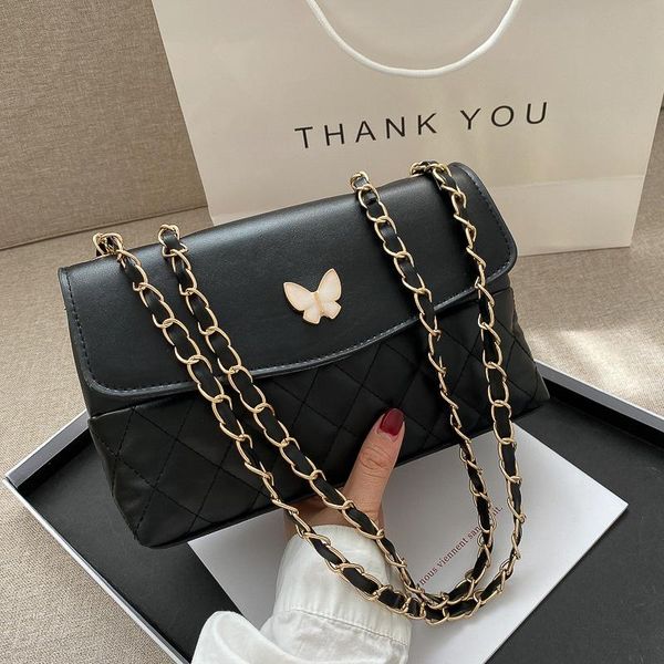 cross body 2021 fashion woman small square bag pu leather soft messenger chain shoulder satchels
cross body 2021 fashion woman small square bag pu leather soft messenger chain shoulder satchels