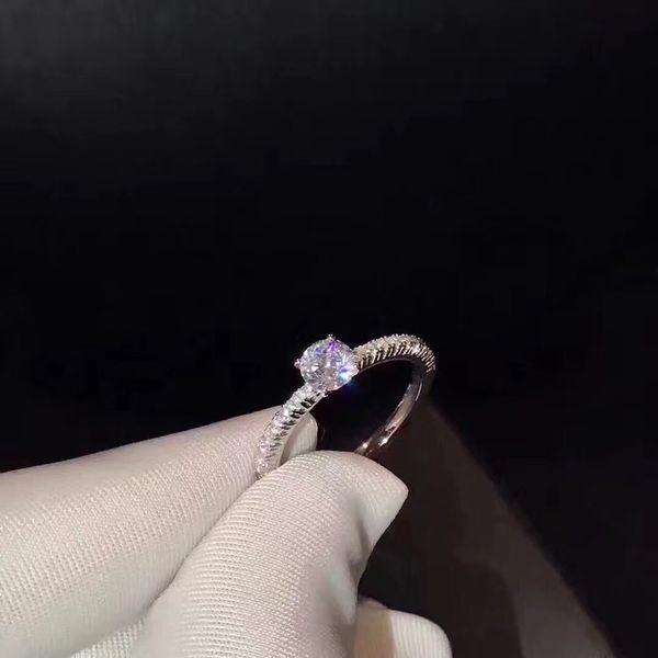 s925 sterling silver cz diamond ring with logo and original box fit wedding ring engagement jewelry for women ps5440, Slivery;golden
s925 sterling silver cz diamond ring with logo and original box fit wedding ring engagement jewelry for women ps5440, Slivery;golden