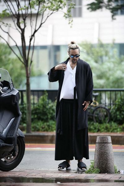 men's new v-neck lace up loose long fashion cardigan coat spring and autumn thin windbreaker long sleeve personality1, Tan;black
men's new v-neck lace up loose long fashion cardigan coat spring and autumn thin windbreaker long sleeve personality1, Tan;black