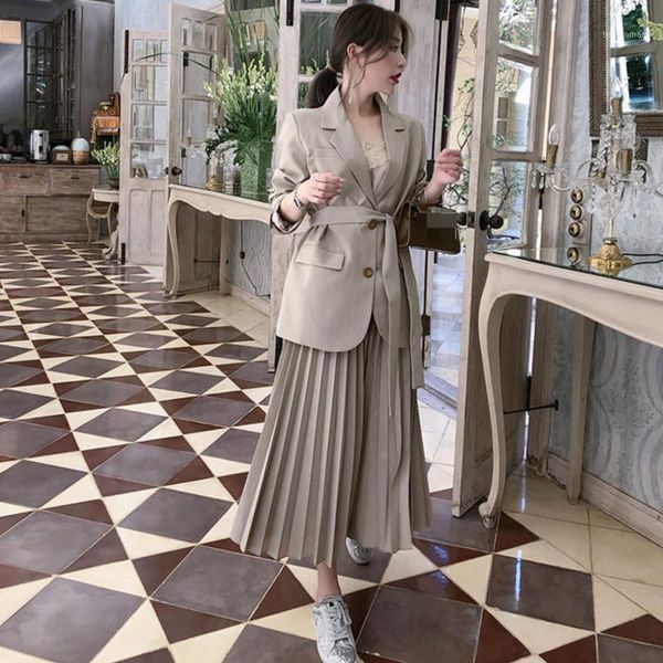 spring and autumn elegant women's office suit korean style business 2 piece set blazer jacket temperament pleated skirt suit1 two dress, White
spring and autumn elegant women's office suit korean style business 2 piece set blazer jacket temperament pleated skirt suit1 two dress, White