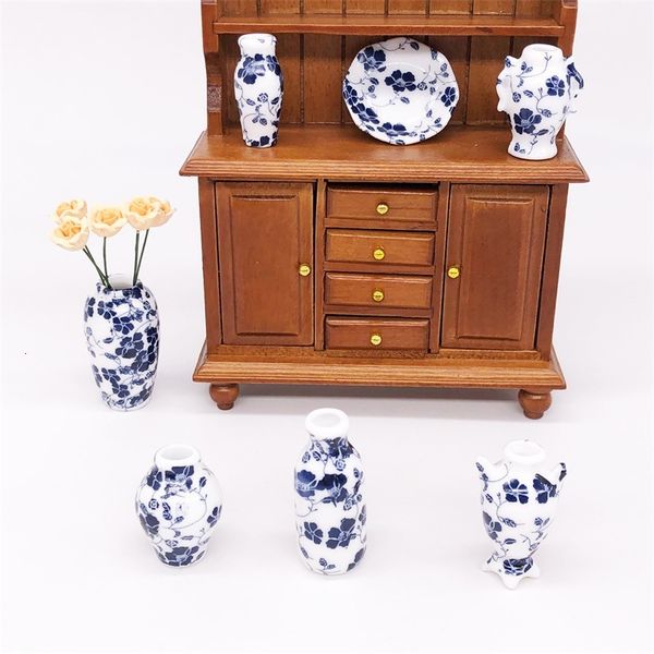 1: mini doll house furnishings ceramic ware vase 12 points furniture accessories can be inserted blue and white porcelain crsm
1: mini doll house furnishings ceramic ware vase 12 points furniture accessories can be inserted blue and white porcelain crsm