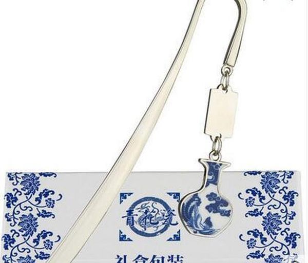 blue and white porcelain bookmark, chinese wind metal, classical creative bookmark, gift teacher, classmate g sqcuaw new_dhbest
blue and white porcelain bookmark, chinese wind metal, classical creative bookmark, gift teacher, classmate g sqcuaw new_dhbest