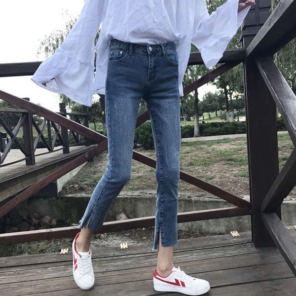korean version of summer women's dress slim slim, stretch cropped with side slit holes high waist jeans and small leg pants, Blue
korean version of summer women's dress slim slim, stretch cropped with side slit holes high waist jeans and small leg pants, Blue