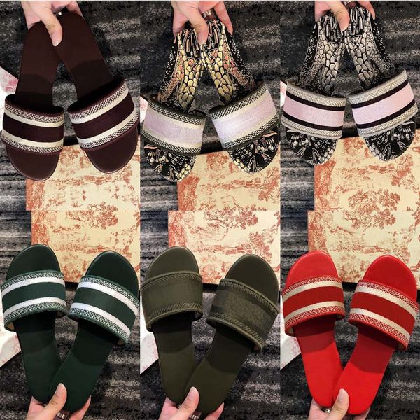 2020 new women dway slide slipper ramour flat sandals fashion embroidered cotton flat flip flops leather sole silver metallic causal 21, Black
2020 new women dway slide slipper ramour flat sandals fashion embroidered cotton flat flip flops leather sole silver metallic causal 21, Black