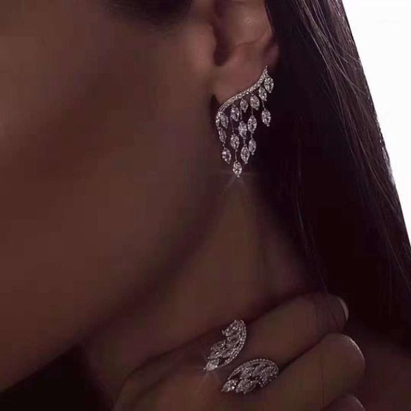 new arrival clear marquise cut cz long dangle earrings new design wedding bride dangle earring for girls engagement gifts e-0401, Silver
new arrival clear marquise cut cz long dangle earrings new design wedding bride dangle earring for girls engagement gifts e-0401, Silver