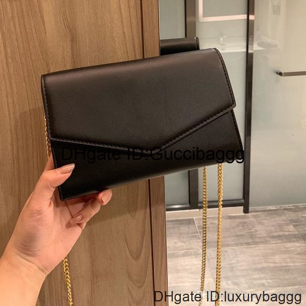 women handbag genuine leather 2020 crocodile pattern chain strap shoulder lady's small clutch crossbody bags
women handbag genuine leather 2020 crocodile pattern chain strap shoulder lady's small clutch crossbody bags
