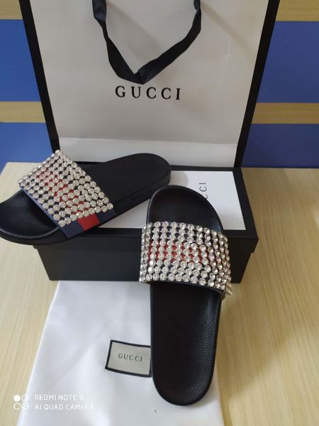 2018 designer design designer slippers new r luxury slides men's summer rubber sandals beach slippers fashion wear-resistant slippers i, Black
2018 designer design designer slippers new r luxury slides men's summer rubber sandals beach slippers fashion wear-resistant slippers i, Black