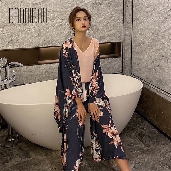 bannirou women pajamas sets autumn printed elegant 4 piece pyjamas set viscose floral female night suits pyjamas sets 2020 q1217, Black;red
bannirou women pajamas sets autumn printed elegant 4 piece pyjamas set viscose floral female night suits pyjamas sets 2020 q1217, Black;red