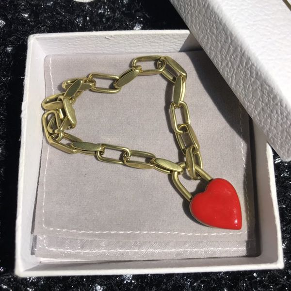 red heart bracelet fashion product woman bracelet brass material gold plated bangle jewelry supply, Golden;silver
red heart bracelet fashion product woman bracelet brass material gold plated bangle jewelry supply, Golden;silver