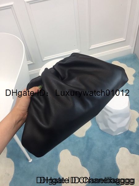 handbags designer cloud shape magnet ladies evening bags clutch women pouch genuine leather handmade girls handbag crossbody totes
handbags designer cloud shape magnet ladies evening bags clutch women pouch genuine leather handmade girls handbag crossbody totes