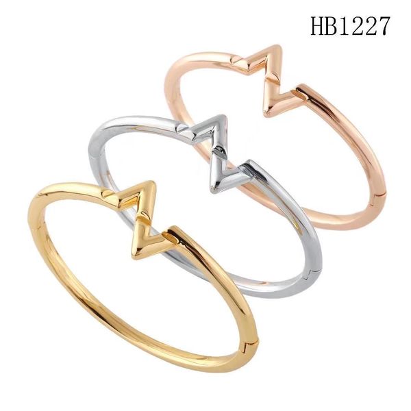 wholesale v jewelry mens gold bracelet love bracelet simple fashion charm bracelet women bangles silver rose gold designer bracelets, Black
wholesale v jewelry mens gold bracelet love bracelet simple fashion charm bracelet women bangles silver rose gold designer bracelets, Black
