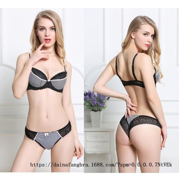 women print bra set silk lace flower push up big size underwear bow bra and hollow out panties stripe1, Red;black
women print bra set silk lace flower push up big size underwear bow bra and hollow out panties stripe1, Red;black