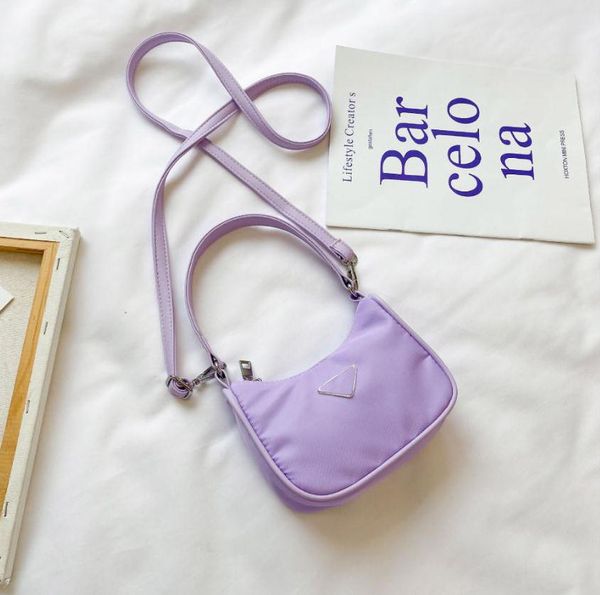 new fashion designer girls mini handbags kids princess mini change purse children casual messenger bags one shoulder bag s913ufym, Black
new fashion designer girls mini handbags kids princess mini change purse children casual messenger bags one shoulder bag s913ufym, Black