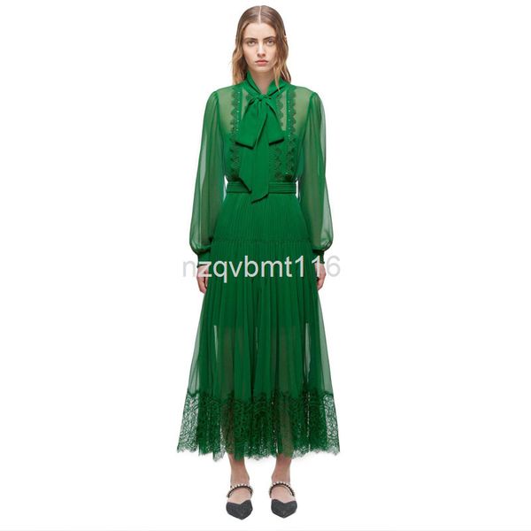 casual dresses spring and summer women's wear is led lantern long sleeve green stitching fashion dress, Black;gray
casual dresses spring and summer women's wear is led lantern long sleeve green stitching fashion dress, Black;gray