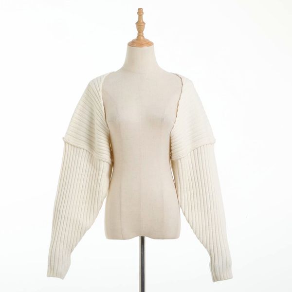 2021 new female knit solid shrubs slash neck long sleeve batwing knitting, harvest big dimensions pit nightgown winter nxnl, White;black
2021 new female knit solid shrubs slash neck long sleeve batwing knitting, harvest big dimensions pit nightgown winter nxnl, White;black