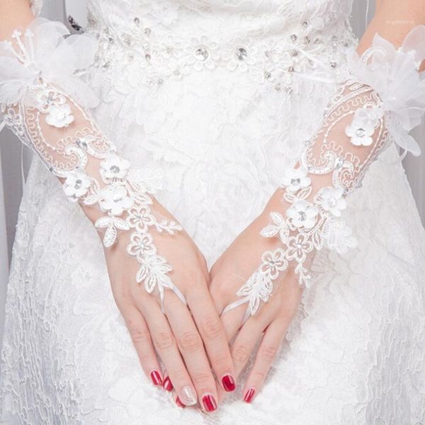 New Women Lace Floral Hollow Appliques Flower Fingerless Wrist Gloves Accessories Elegant White Fashion Ladies Harajuku 2020 New1, Blue;gray
New Women Lace Floral Hollow Appliques Flower Fingerless Wrist Gloves Accessories Elegant White Fashion Ladies Harajuku 2020 New1, Blue;gray