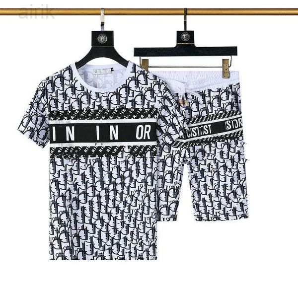 2022 designer new men's tracksuits, casual fashion summer sportswear, round neck short sleeve t-shirt + shorts. asia -3xl v13, Gray
2022 designer new men's tracksuits, casual fashion summer sportswear, round neck short sleeve t-shirt + shorts. asia -3xl v13, Gray