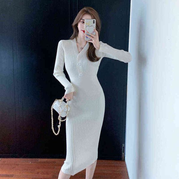 casual dresses hip wrap wool dr's autumn outside through the knee with coat long foreign style bottomed knitted dresses, Black;gray
casual dresses hip wrap wool dr's autumn outside through the knee with coat long foreign style bottomed knitted dresses, Black;gray